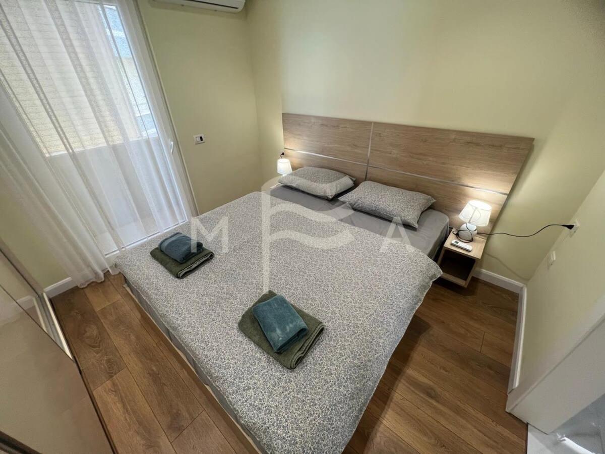 Yacht Club 573 Apartman Durrës Kültér fotó