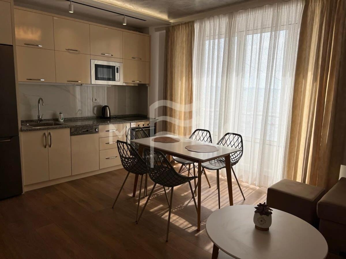 Yacht Club 573 Apartman Durrës Kültér fotó